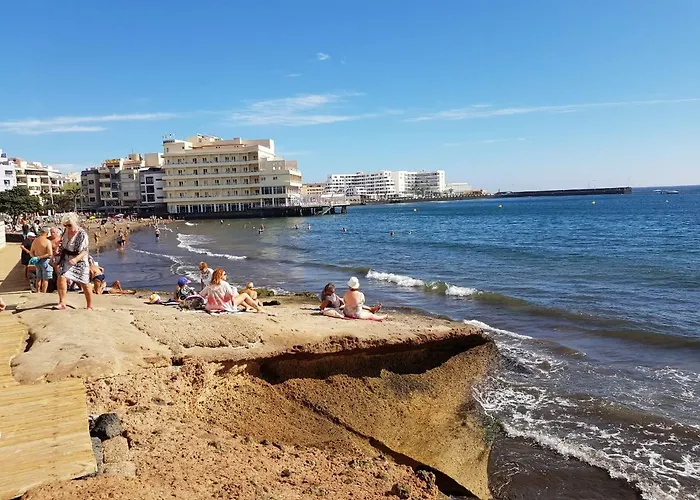 Апартаменты Apartmento La Perla Эль-Медано